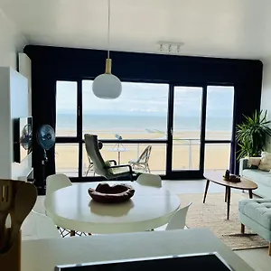 Panoramic Seaview With Free Private Garage , Ostende Belgique