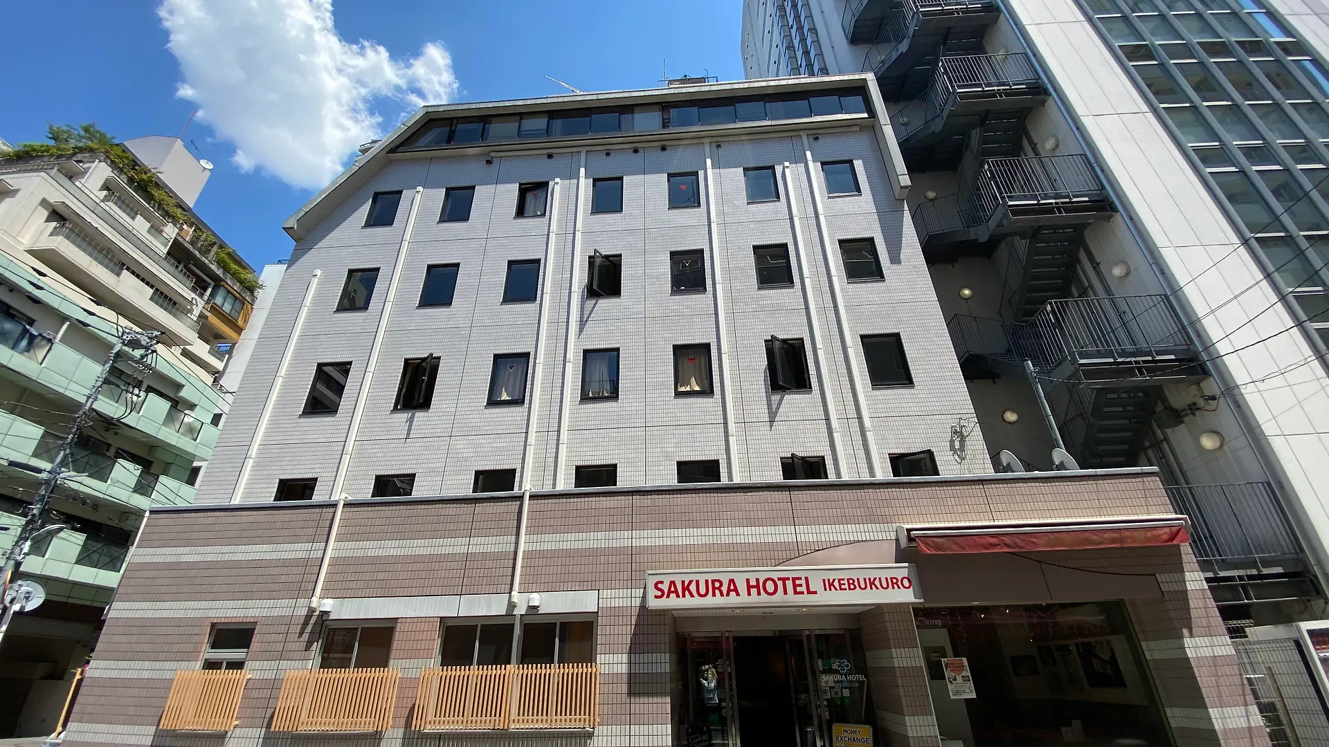 Sakura Hotel Ikebukuro Tokyo Hostel